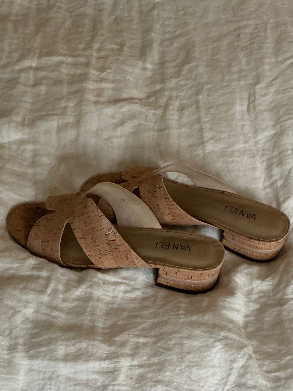 Vaneli sandals Size 8